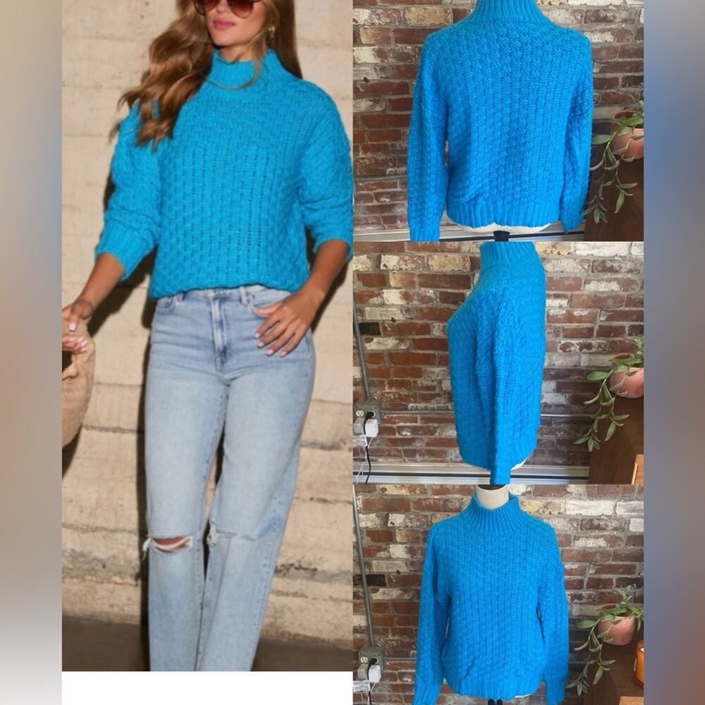 Vici Kerri Textured Aqua Mock Neck Knit Sweater Size XS